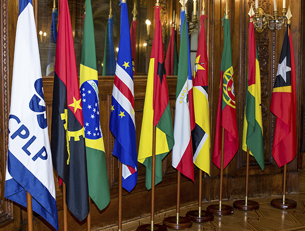 Bandeiras Salao Nobre